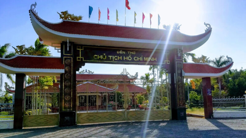 Đền thờ Chủ tịch Hồ Chí Minh